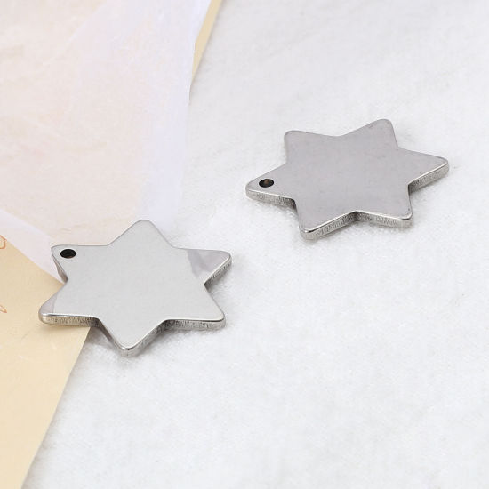 Image de BreloquesÉtiquettes d'Estampage Vierges en Acier Inoxydable Etoile Argent Mat Polissage Unilatéral 21mm x 19mm, 5 Pcs