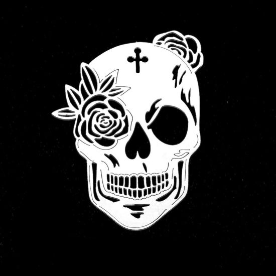 Bild von Edelstahl Halloween Anhänger Schädel Silberfarbe Rose 4.2cm x 2.9cm, 1 Stück
