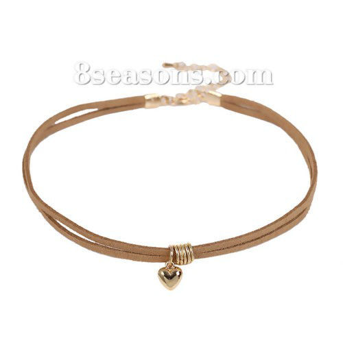 Image de Collier Tour de Cou en Velvet Suédine Kaki Cœur Doré 34cm long, 1 Pièce