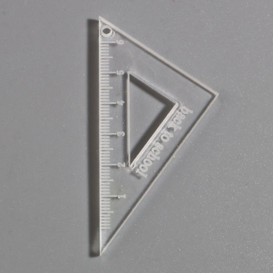 アクリル 学院アクセサリー ペンダント 定規 半透明 三角形柄 4.2cm x 3.1cm、 5 個 の画像