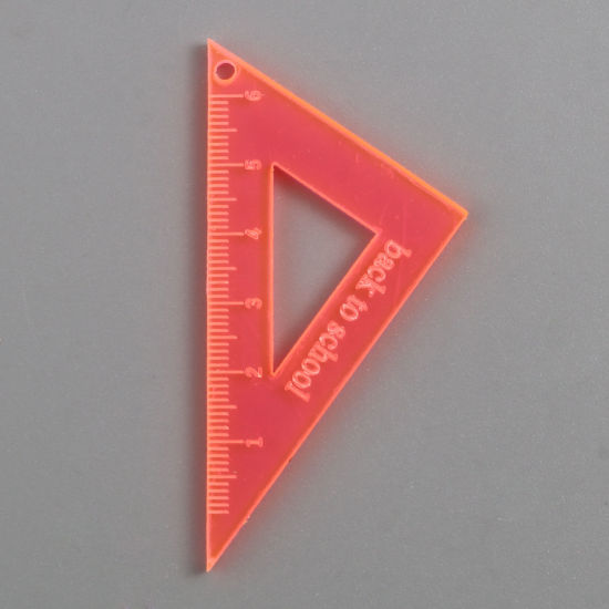 アクリル 学院アクセサリー ペンダント 定規 蛍光オレンジ 三角形柄 4.2cm x 3.1cm、 5 個 の画像