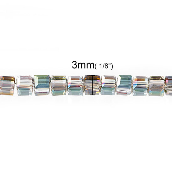 Image de Perles en Verre Carré Vert Couleur AB à Facettes Vert & Transparent 3mm x 3mm, Tailles de Trous: 0.8mm, 30.3cm long, 1 Enfilade ( 100PCs/Enfilade )