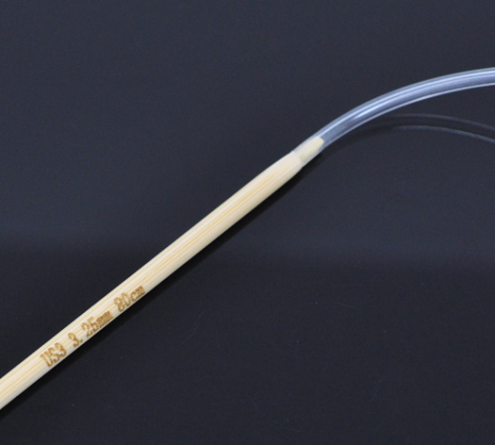 Image de (US3 3.25mm) Aiguilles Circulaire en Bambou Couleur Naturelle 80cm long, 1 Paire