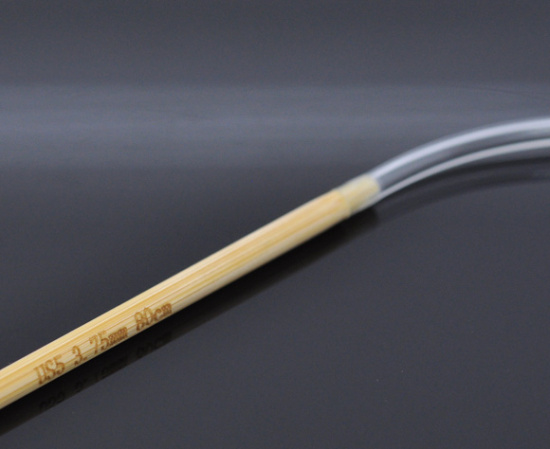 Image de (US5 3.75mm) Aiguilles Circulaire en Bambou Couleur Naturelle 80cm long, 1 Paire