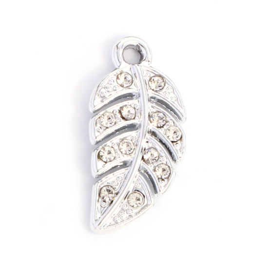 Immagine di Lega di Zinco Charms Foglia Tono Argento Trasparente Strass 23mm x 11mm , 10 Pz
