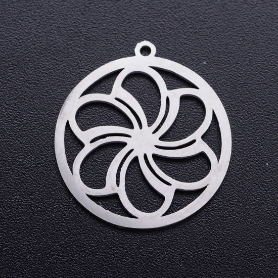 Image de Breloques en 201 Acier Inoxydable Rond Argent Mat Fleurs Creux 21.5mm x 20mm , 1 Pièce