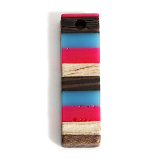 Image de 2 Pcs Breloques Résine à Effet de Bois Naturel Rouge & Bleu Rectangle Rayées 29.5mm x 8mm