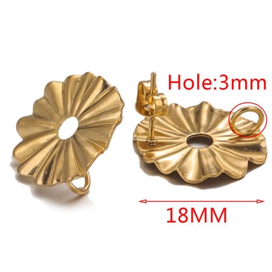 10 個 304ステンレス鋼 イヤポストスタッドピアス ループコネクター付きアクセサリー 円形 18Kゴールドメッキ エンボス加工 イヤリング用カバー付き 18mm直径 ワイヤーサイズ： （20号） の画像