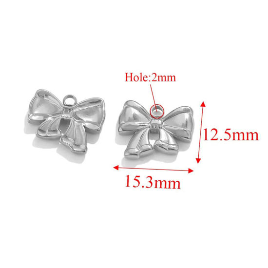 Image de 2 Pcs Breloques en 304 Acier Inoxydable Placage sous Vide Nœuds Papillon Argent Mat 15.3mm x 12.5mm 