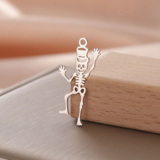 1 個 304ステンレス鋼 ハロウィン チャーム シルバートーン 骨組み 26mm x 12mm、 の画像