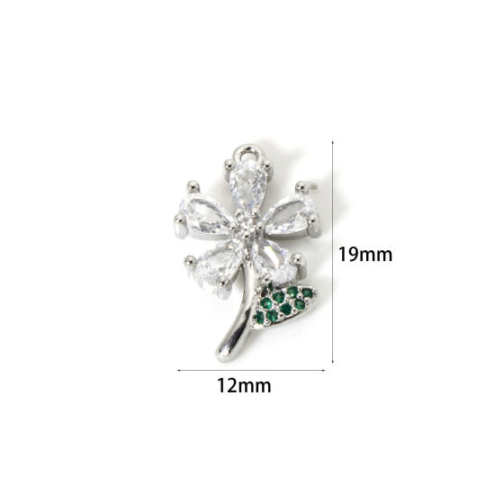 1 個 真鍮 フローラコレクション チャーム プラチナメッキ フラワー マイクロパヴェ クリア ジルコン 19mm x 12mm、 の画像