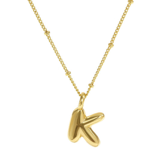 Image de Collier à Breloques Alphabet Majuscule Lettre Initiale Plaqué Or Véritable 18K en Laiton Pour Femmes, Chaîne Maille Cheval 45cm + 5cm, Message " K " Exquis Cadeau, Respectueux de la Nature, 1 Pièce