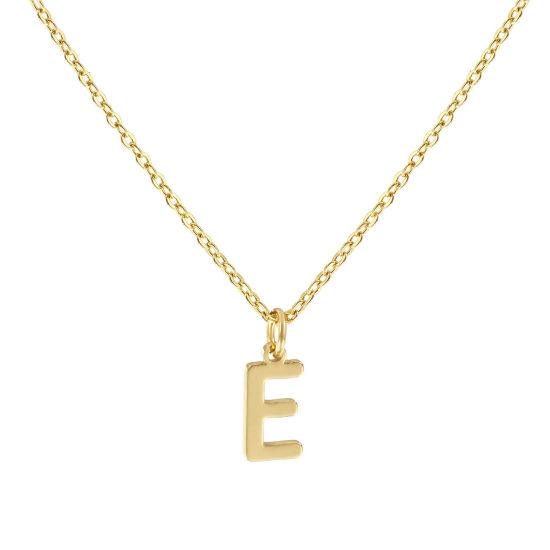 Image de Collier à Breloques Plaqué Or Véritable 18K en Laiton Pour Femmes, Chaîne Maille Forçat 45cm + 5cm, Message " E " Alphabet Majuscule Lettre Initiale Minimaliste Cadeau, Respectueux de la Nature, 1 Pièce