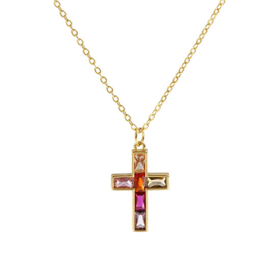 Imagen de 18K Oro Real Chapado Cadena de Cable Cruz Cruz Collar con Colgante, Latón 46cm + 6cm, Para Mujeres, Multicolor Rhinestone Retro Religión Regalo, Respetuoso del Medio Ambiente, 1 Unidad