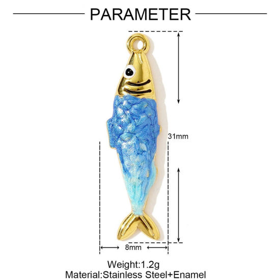 2 個 エコフレンドリー PVD 304ステンレス鋼 海ジュエリー チャーム 卸売り 18Kゴールドメッキ 青 魚 エナメル 31mm x 8mm、 の画像