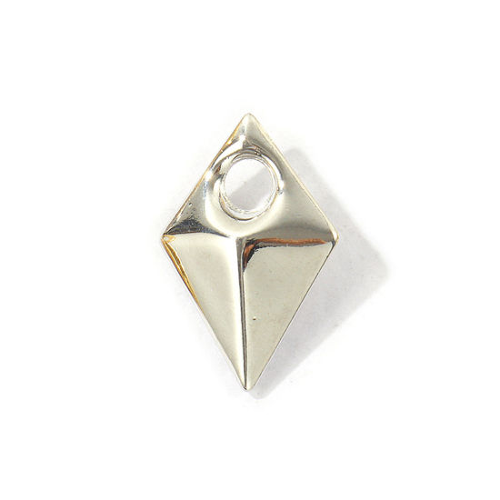 1 個 エコフレンドリー 真鍮 ジオメトリック 幾何学 ペンダント 卸売り リアルプラチナメッキ 菱形 3cm x 2cm、 の画像