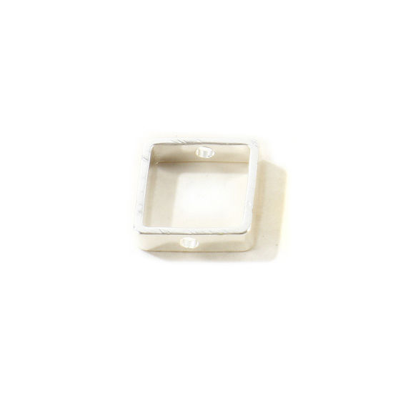 10 個 真鍮 ビーズフレーム 卸売り 正方形 銀メッキ (ビーズに合うサイズ: 8mm直径） 10mm x 10mm、 の画像