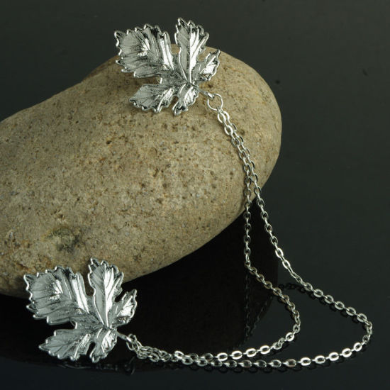 Image de 1 Pièce Broche Epingle Style Pastoral Feuille d'érable Argent Mat 21.8cm x 3.2cm