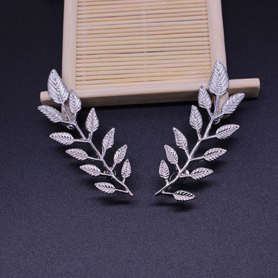 Image de 1 Paire Broche Epingle Style Pastoral Feuille Argent Mat 6.5cm x 2.2cm