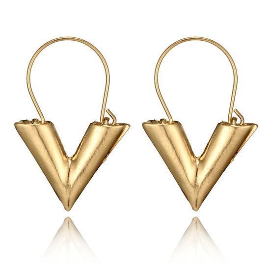 シンプルなメタル ピアス シルバー トーン V シェイプ 3.7 cm、1 ペア の画像