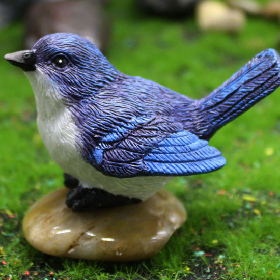 Image de Bleu - Décoration miniature de paysage miniature d'oiseau de simulation de résine 6.8x4x4.3cm, 1 pièce