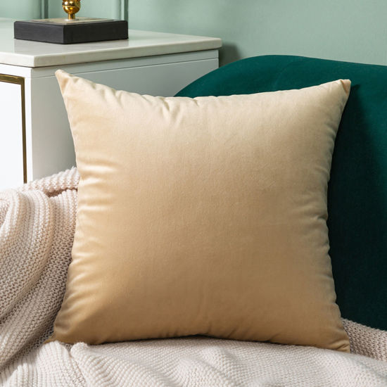 1 Piece Velvet Simple Solid Color Pillow Cases Khaki Square 40cm x 40cm の画像