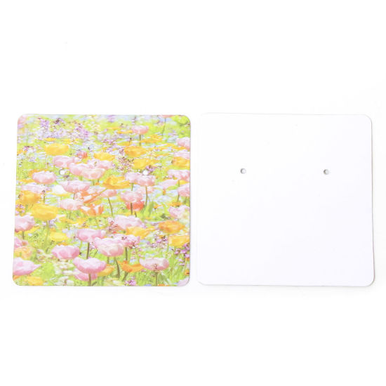 50 個 アートペーパー ジュエリーイヤリングディスプレイカード 正方形 多色 花パターン 6cm x 6cm、 の画像