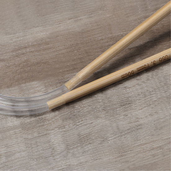 Image de (US5 3.75mm) Aiguilles Circulaire en Bambou Couleur Naturelle 50cm long, 1 Paire