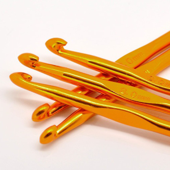 Image de Aiguilles à Tricoter Crochet en Aluminium Couleur au Hasard 8.0mm Gros, 15cm long, 5 Pcs