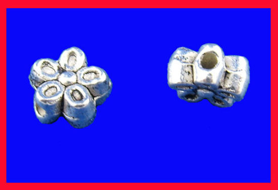 亜鉛合金 メタル/金属 スペーサー ビーズ 花 銀古美 ドット彫刻 約6mm x 6mm - 7mm x 7mm、穴：約1.3mm、 50 個 の画像