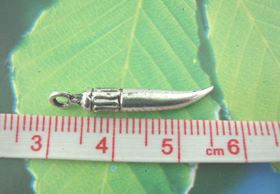Image de 40 pendentifs charms corne italienne Argent vieilli 4*25mm