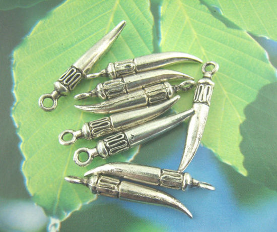 Image de 40 pendentifs charms corne italienne Argent vieilli 4*25mm