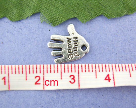 Image de Breloques en Alliage de Zinc Paume Argent Vieilli Gravé Mots "Hand Made" 11x12mm, 80 pcs