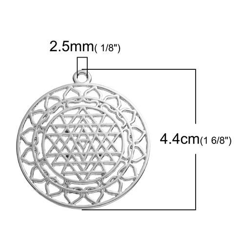 亜鉛合金 シュリヤントラ瞑想 ペンダント 円形 シルバートーン 透かし 44mmx 39mm、 3 個 の画像