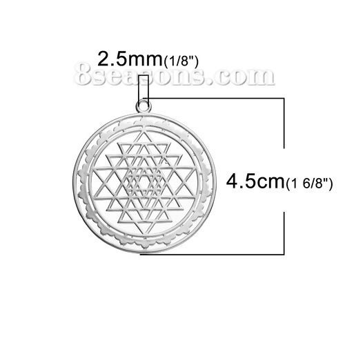 真鍮 シュリヤントラ瞑想 ペンダント シルバートーン 透かし 45mmx 40mm、 1 個 の画像