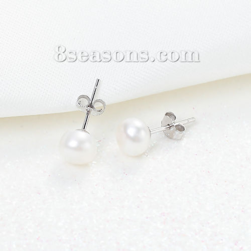 Image de Boucles d'Oreilles Puces en 925 Argent Pur & Perles d'eau douce Blanc Rond 7mm - 6mm Dia, Epaisseur de Fil: (20 gauge), 1 Paire