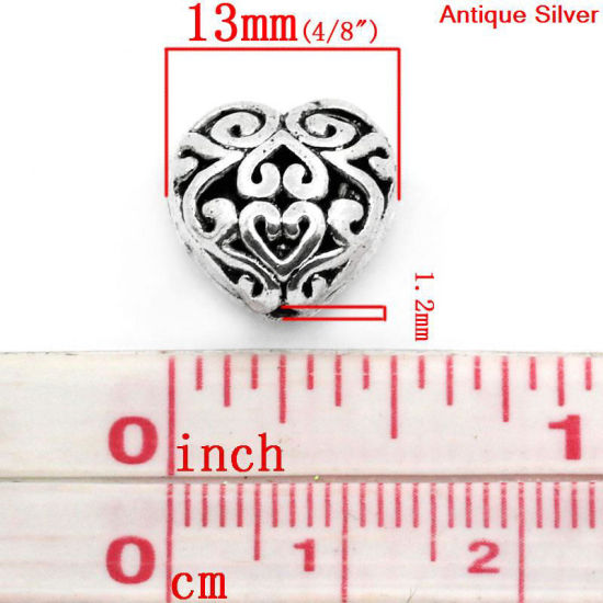 Immagine di Lega di Zinco Perline Cuore Argento Antico Intagliato Colore Placcato Come 13mmx 13mm, Foro: circa 1.2mm, 20 Pz