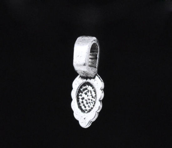 Picture of Zinc Based Alloy Glue On Bails Leaf