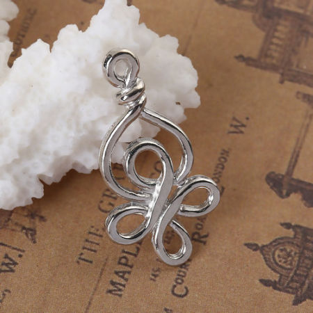 Lega di Zinco Charms Nodo Celtico Tono Argento Filigrana 28mm x 15mm , 20 Pz