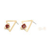 Immagine di Lega di Zinco Orecchini a Perno Tappi di Orecchini Triangolo Oro Opaco Rosso Quadrato Disegno W/ Loop 18mm x 15mm, Diametro Filo: (21 misura), 10 Pz