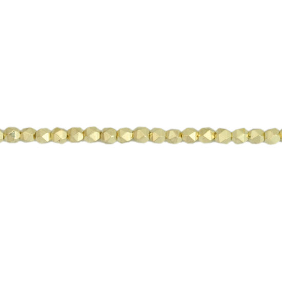 (グレードB) ヘマタイト ( 天然 ) ビーズ ポリゴン ライトゴールド 約 3mm x 3mm、 穴: 約 1mm、 40.5cm - 40cm 長さ、 1 連 (約 132 粒/1連) の画像