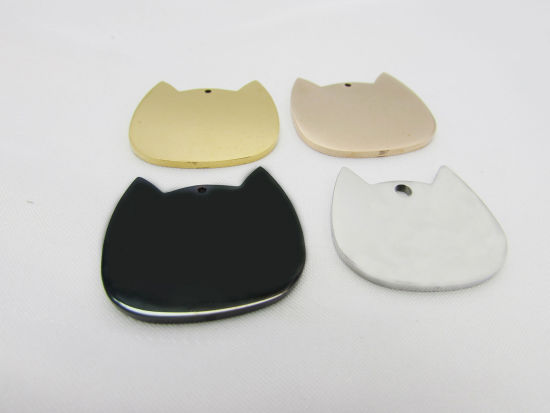Image de 1 Pièce Pendentif BreloqueÉtiquettes d'Estampage Vierges en Acier Inoxydable Chat Argent Mat Pouvoir Graver sur Espace Blanc 26mm x 25mm