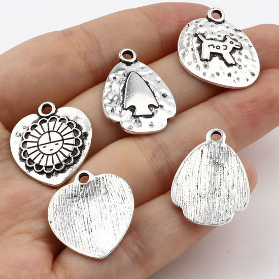 Picture of Zinc Based Alloy Charms