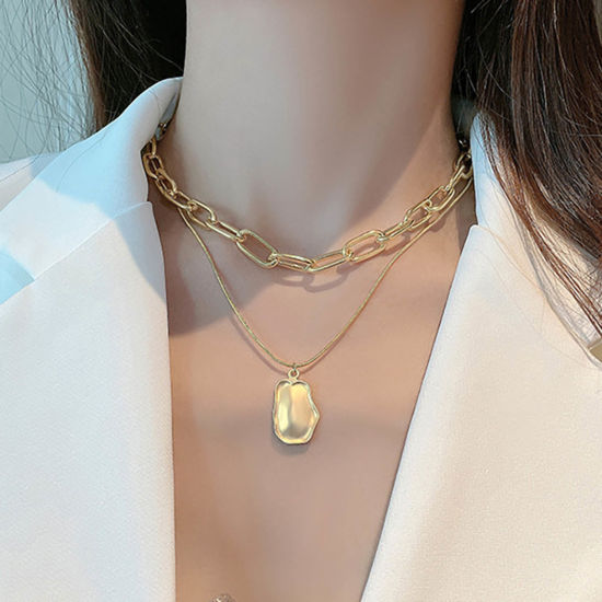 Image de Collier Multirang Multicolore Géométrique 1 Pièce
