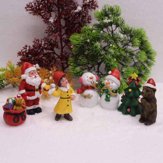 Image de Décoration à suspendre miniature en résine micro-paysage de Noël