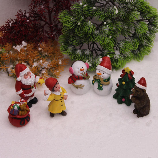 Image de Décoration à suspendre miniature en résine micro-paysage de Noël