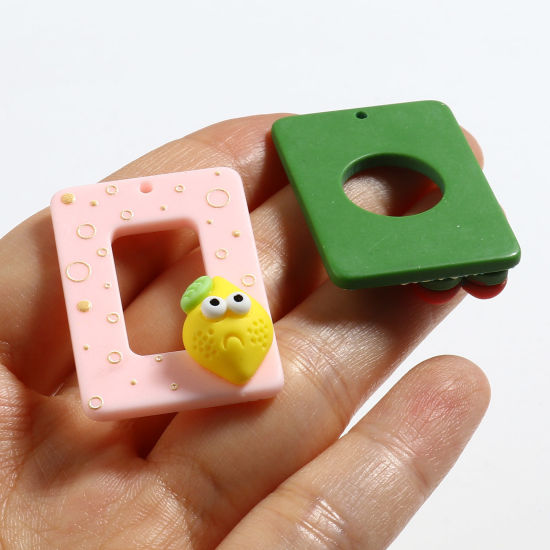 アクリル ペンダント 幾何学 多色 5 個 の画像