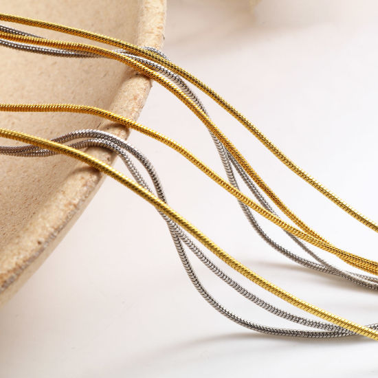 Image de Chaîne Maille Serpent en Alliage de Fer Multicolore 2 M