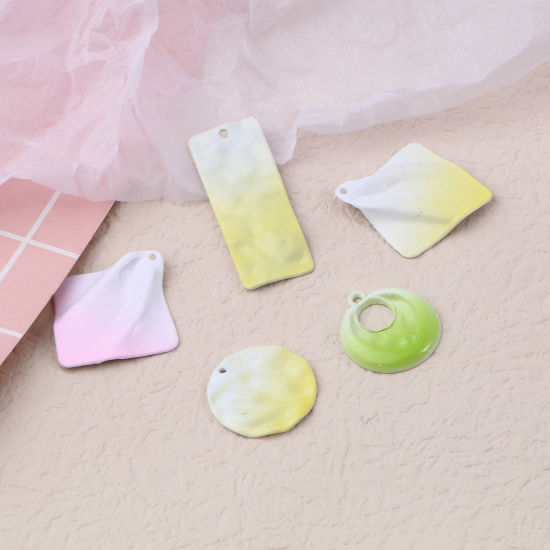 Picture of Zinc Based Alloy Pendants Multicolor Painted