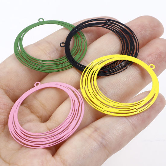 Image de Pendentifs Estampe en Filigrane en Alliage de Fer Rond Multicolore Laqué 3.2cm x 3cm, 10 Pcs